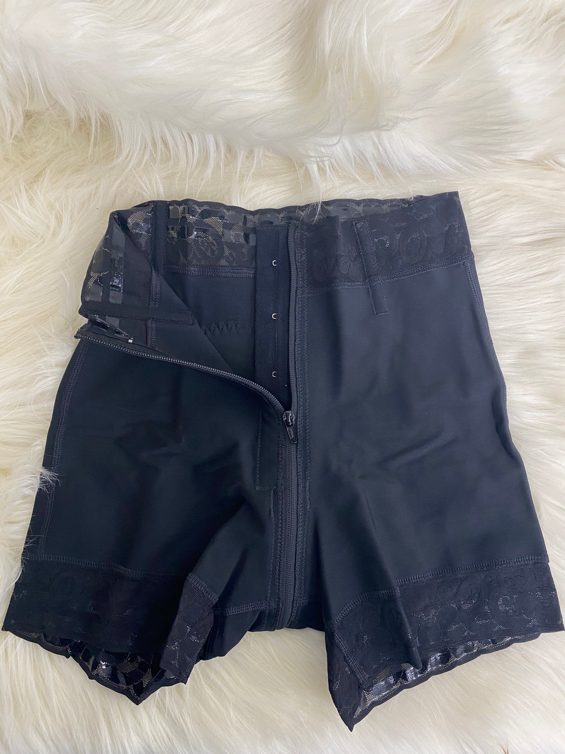 High Waisted Zipper Butt Lifting Shorts 3722 – Cali Curves